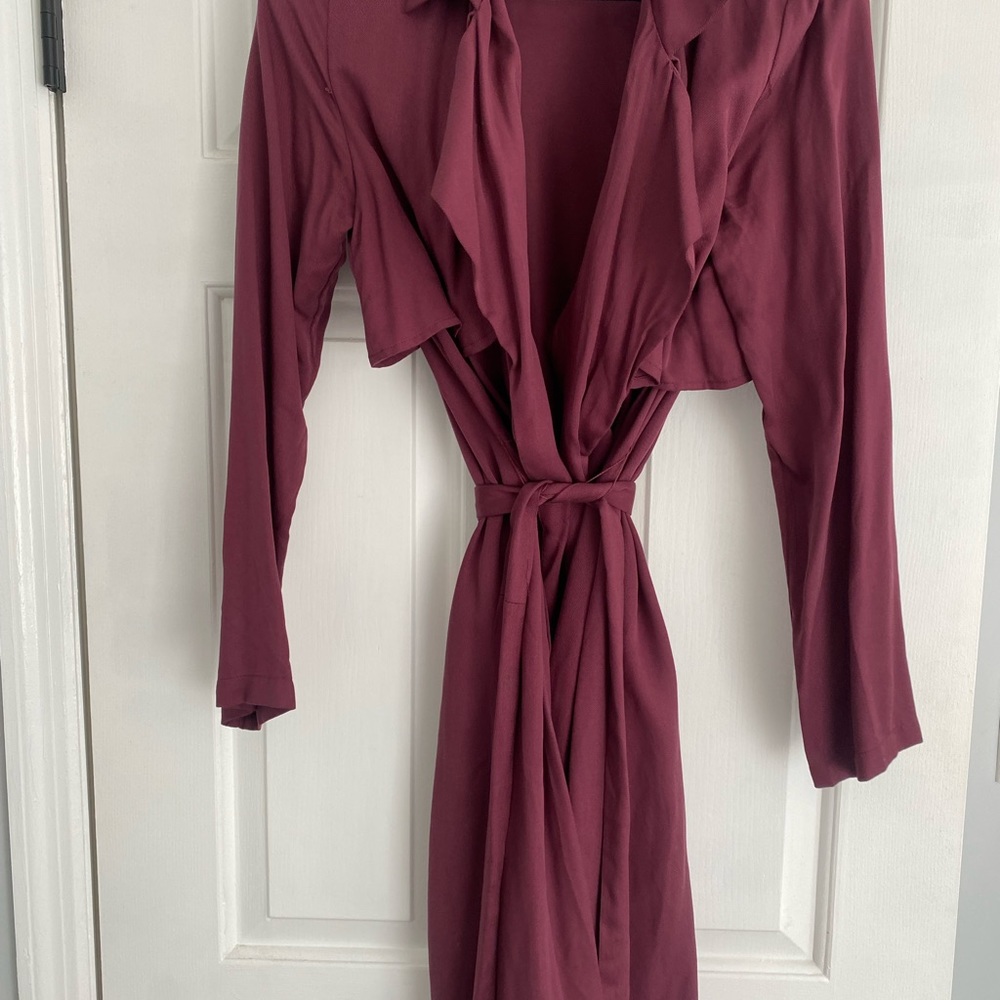 Lulus Brand never worn light trench jacket.